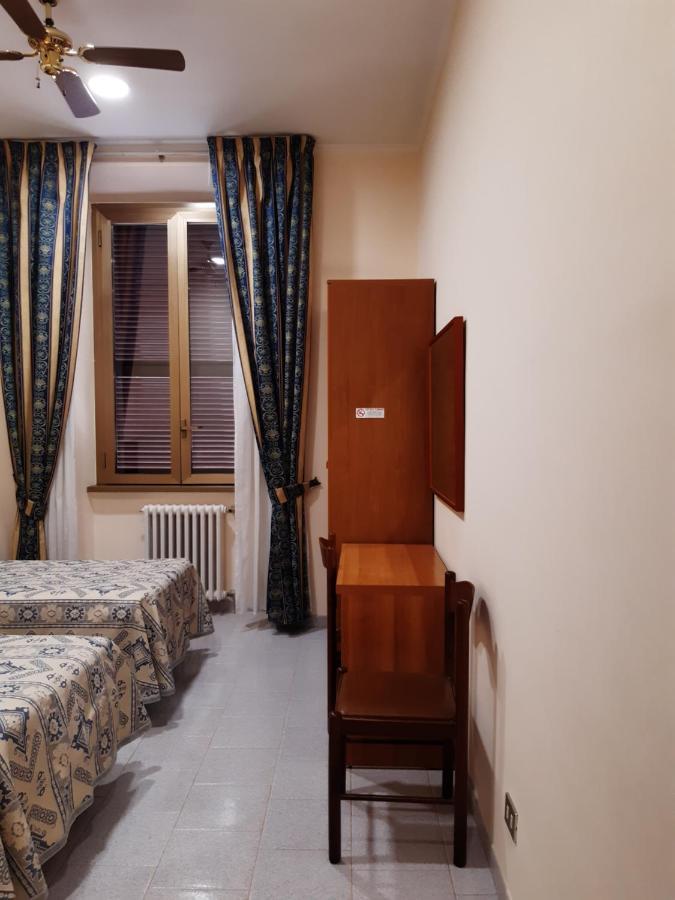Suore Concezioniste Missionarie - Carmen Salles Roma Bed and Breakfast Εξωτερικό φωτογραφία